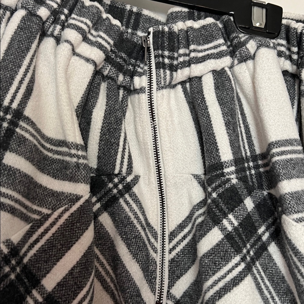 Eloquii Black and White Plaid A-Line Skirt - Picture 3 of 3
